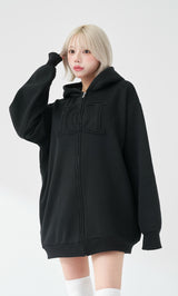 モデル：155cm（着用サイズ：FREE　着用カラー：BLK）