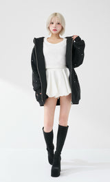 モデル：155cm（着用サイズ：FREE　着用カラー：BLK）