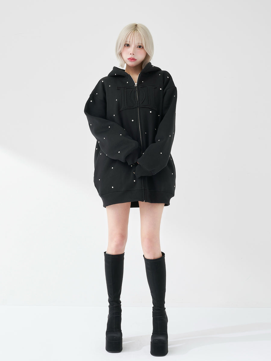 モデル：155cm（着用サイズ：FREE　着用カラー：BLK）