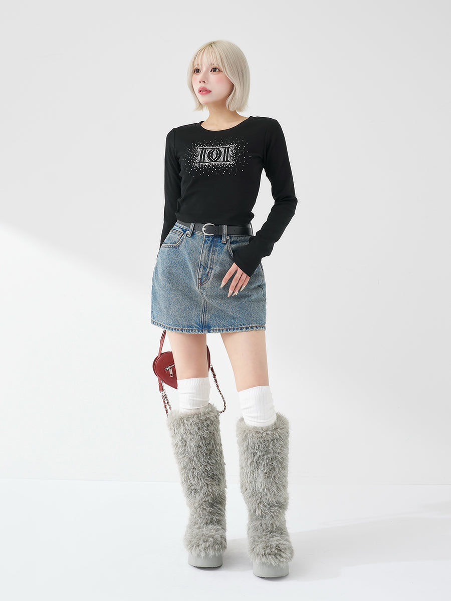 モデル：155cm（着用サイズ：FREE　着用カラー：BLK）