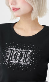 モデル：155cm（着用サイズ：FREE　着用カラー：BLK）