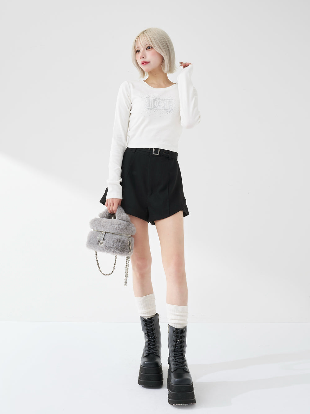 シャイニーDDロゴコンパクトロングTシャツ