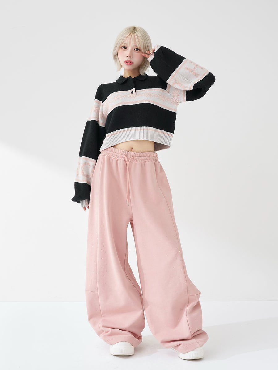 モデル：155cm（着用サイズ：FREE　着用カラー：PNK）