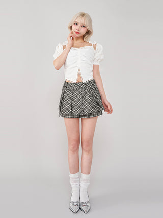 モデル：155cm（着用サイズ：S　着用カラー：GRY）