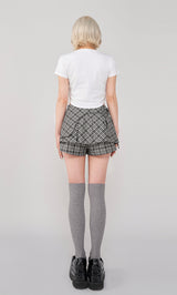 モデル：155cm（着用サイズ：FREE　着用カラー：WHT）