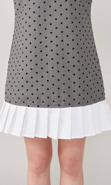 モデル：155cm（着用サイズ：FREE　着用カラー：GRY）