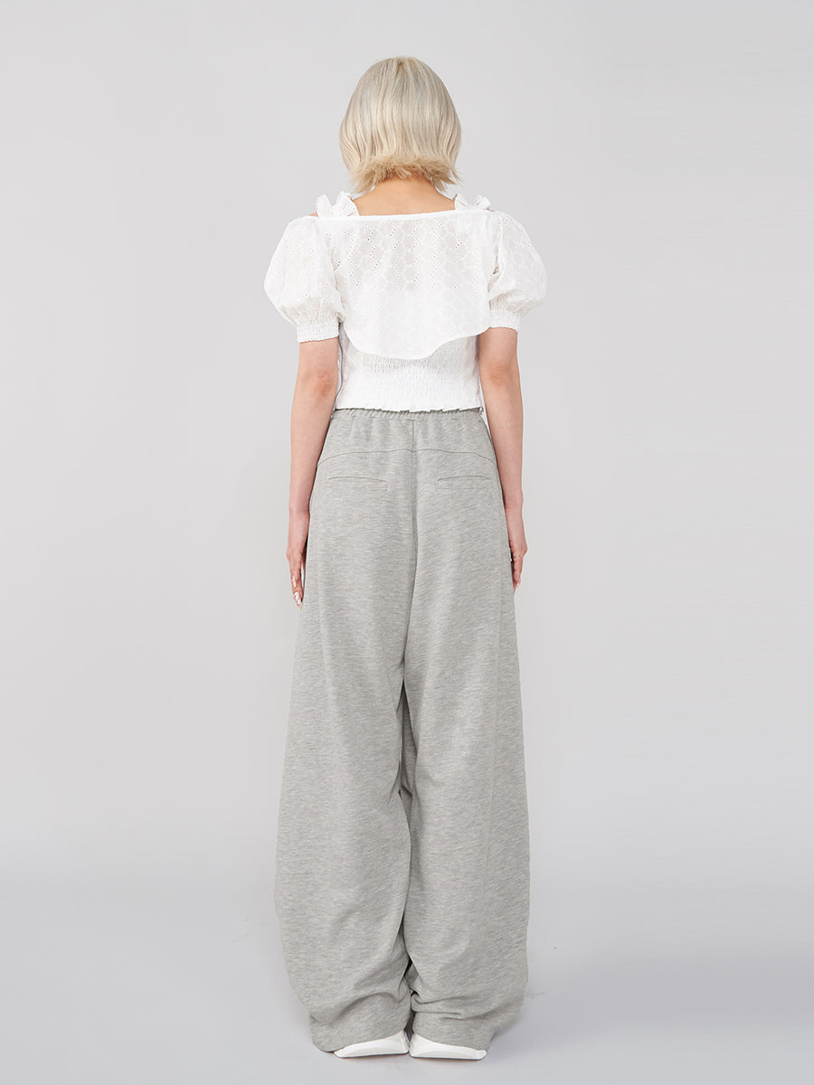モデル：155cm（着用サイズ：FREE　着用カラー：GRY）