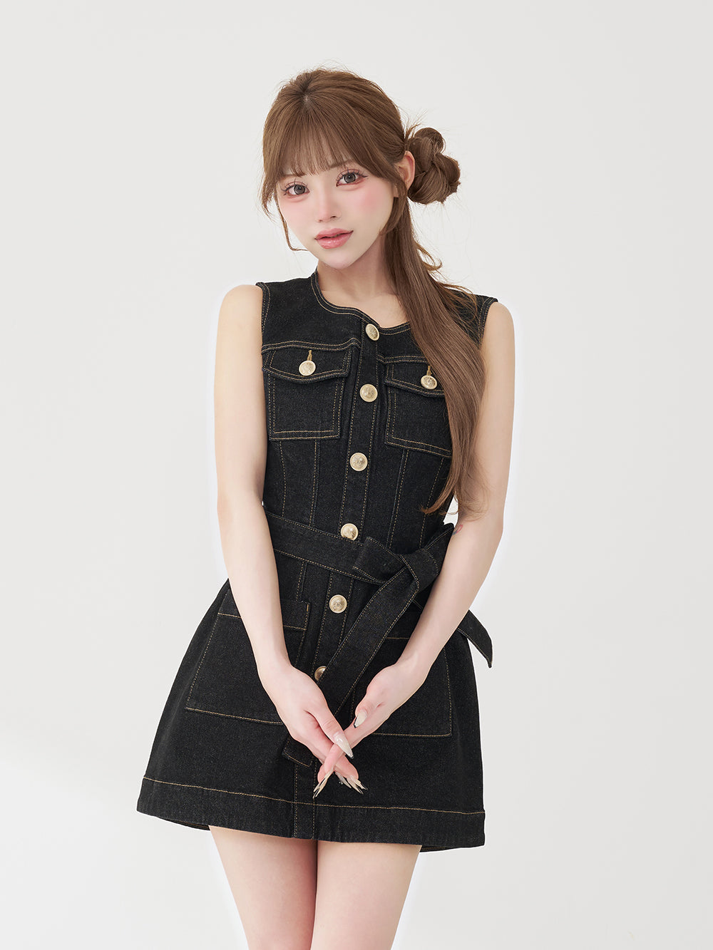 モデル：158cm（着用サイズ：FREE　着用カラー：BLK）
