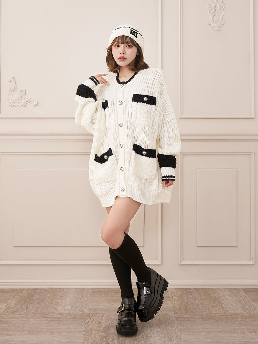 モデル：158cm（着用サイズ：FREE　着用カラー：WHT）