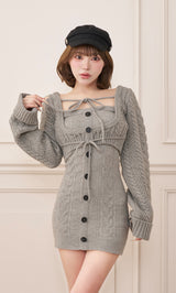 モデル：158cm（着用サイズ：FREE　着用カラー：GRY）