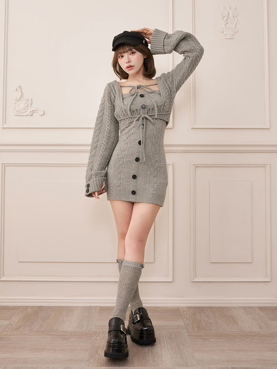 モデル：158cm（着用サイズ：FREE　着用カラー：GRY）