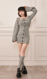 モデル：158cm（着用サイズ：FREE　着用カラー：GRY）