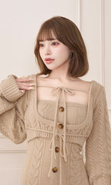 モデル：158cm（着用サイズ：FREE　着用カラー：BEG）