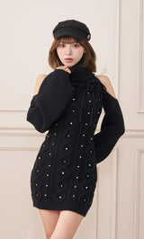 モデル：158cm（着用サイズ：FREE　着用カラー：BLK）