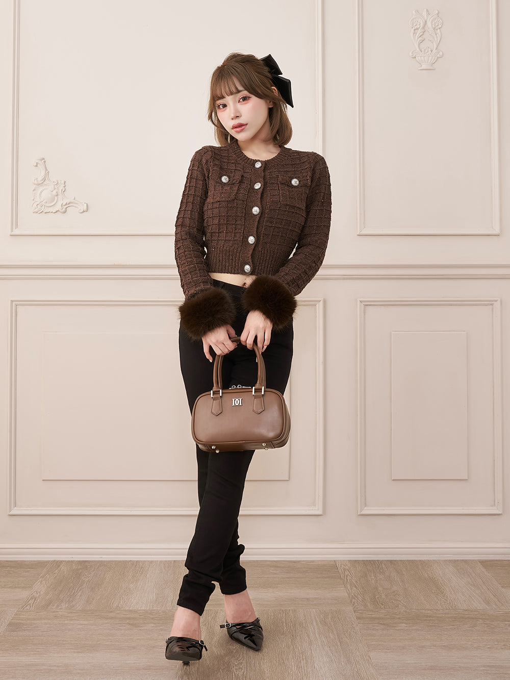 モデル：158cm（着用サイズ：FREE　着用カラー：BRN）