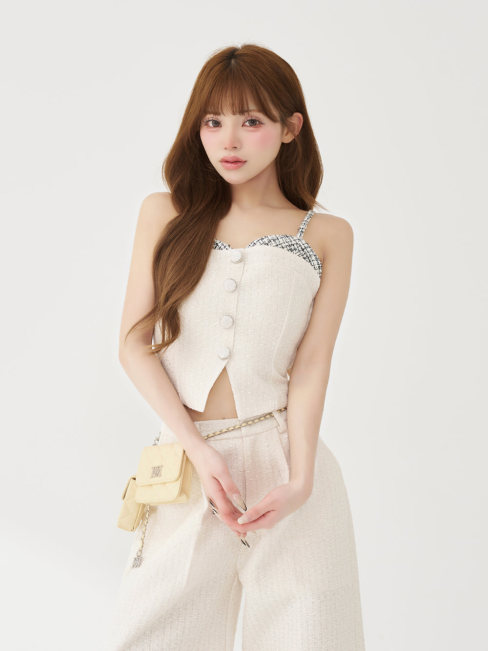 モデル：158cm（着用サイズ：S　着用カラー：WHT）