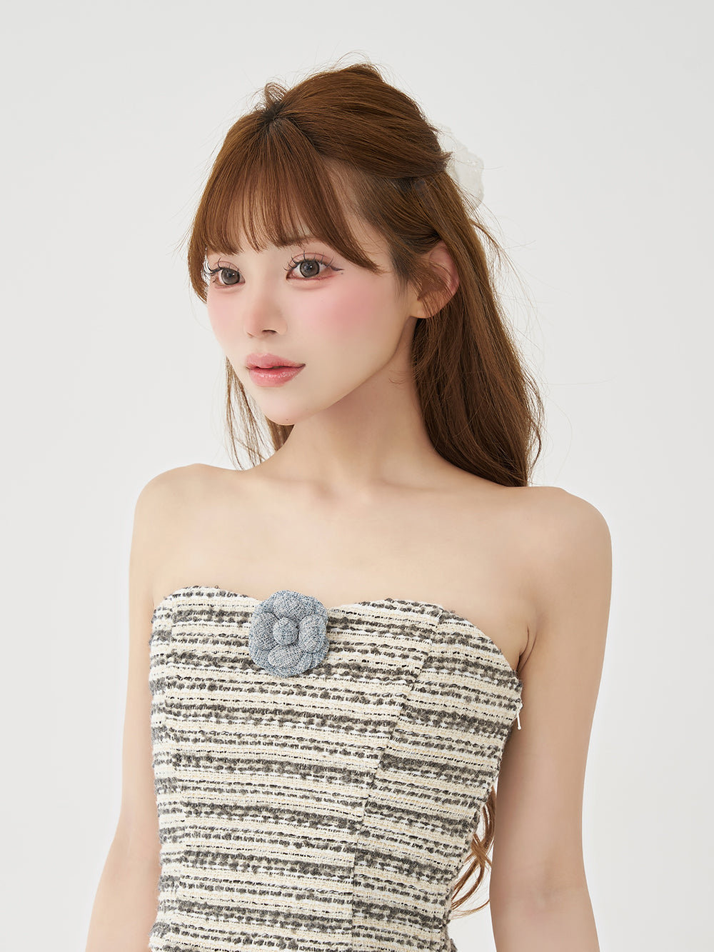 モデル：158cm（着用サイズ：FREE　着用カラー：IVO）