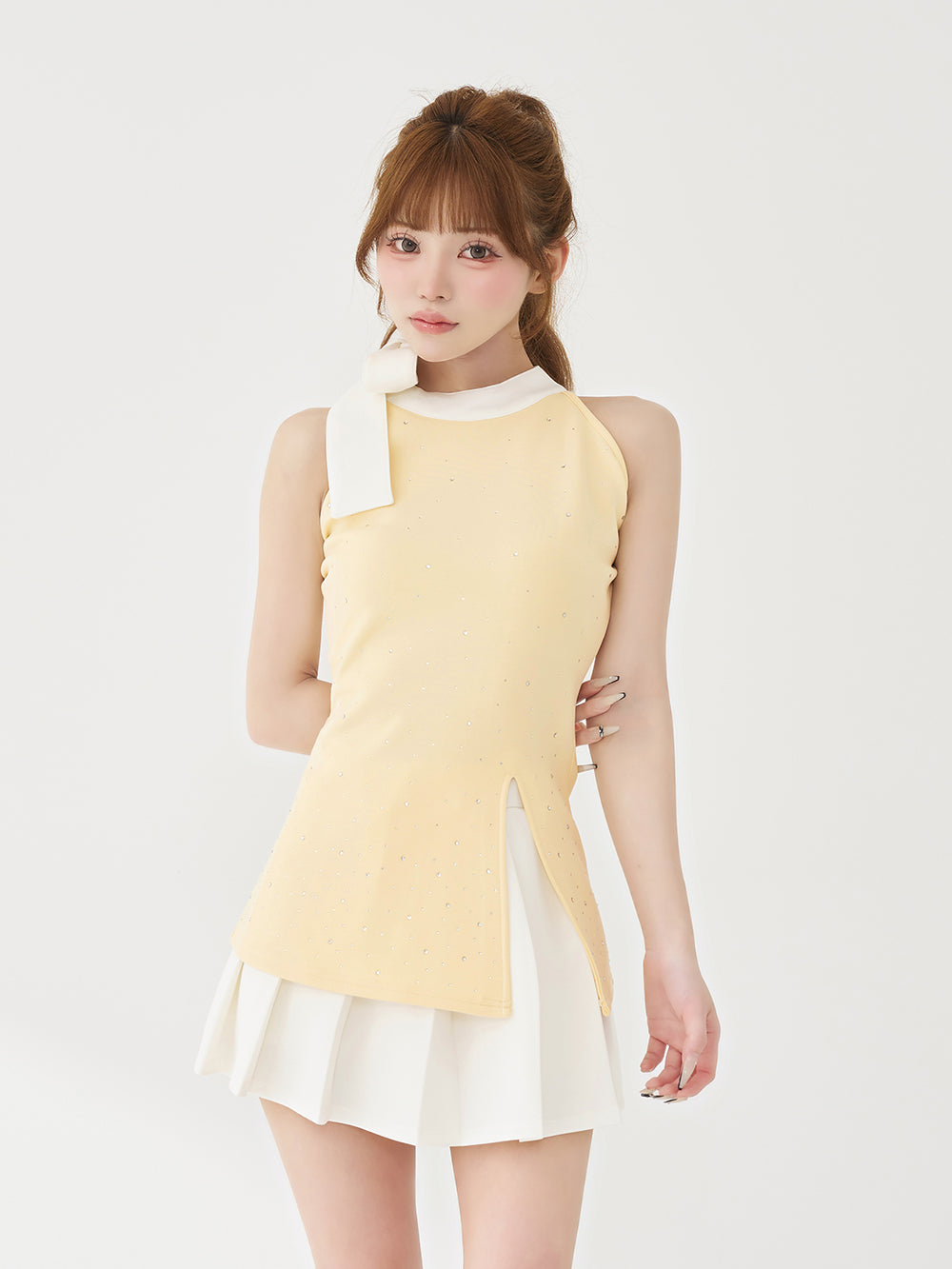 モデル：158cm（着用サイズ：FREE　着用カラー：YEL）