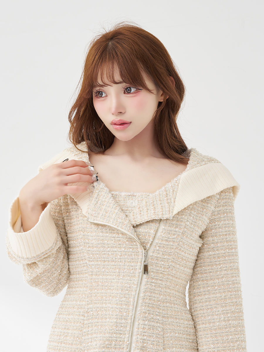 モデル：158cm（着用サイズ：FREE　着用カラー：IVO）