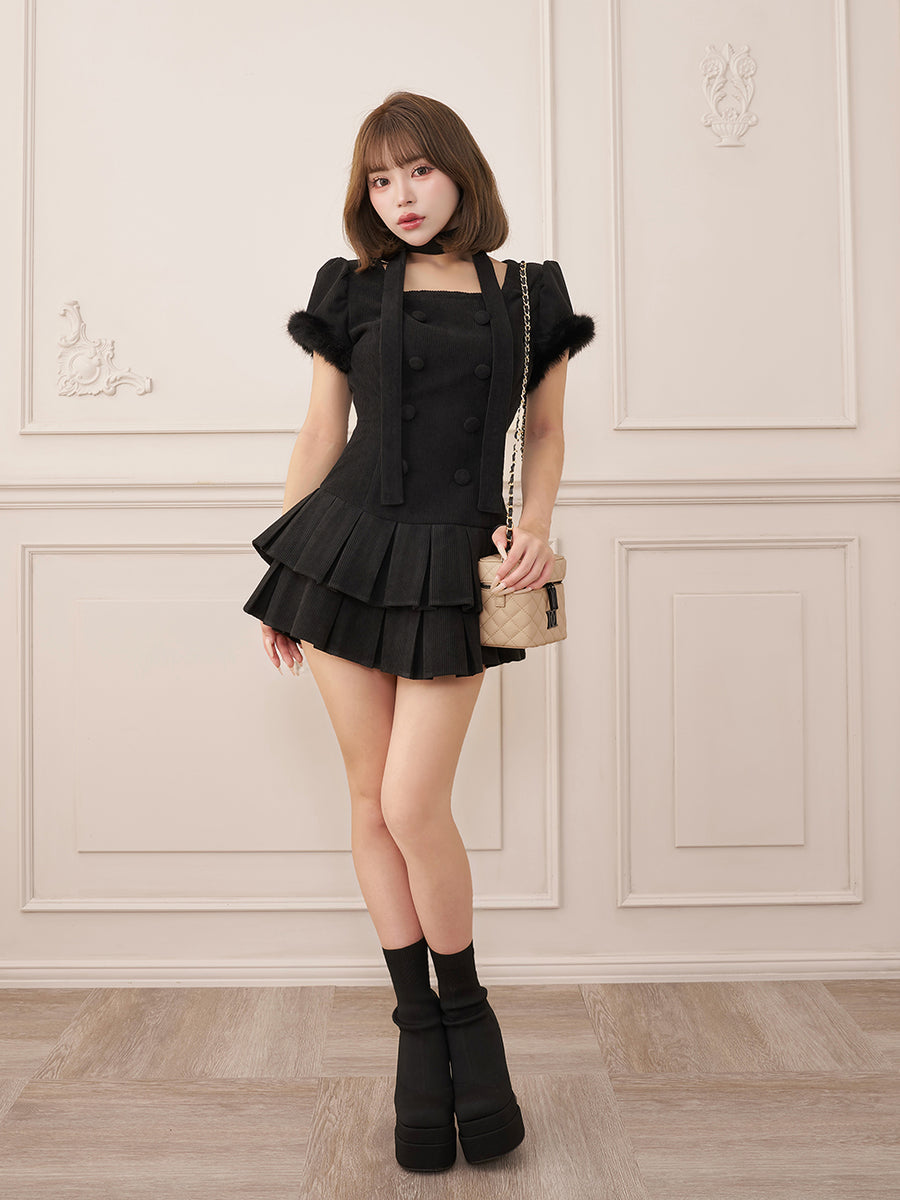 モデル：158cm（着用サイズ：FREE　着用カラー：BLK）