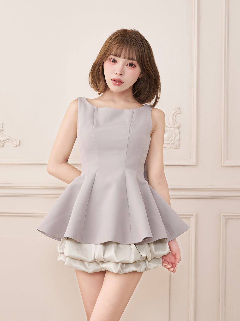 モデル：158cm（着用サイズ：FREE　着用カラー：GRY）