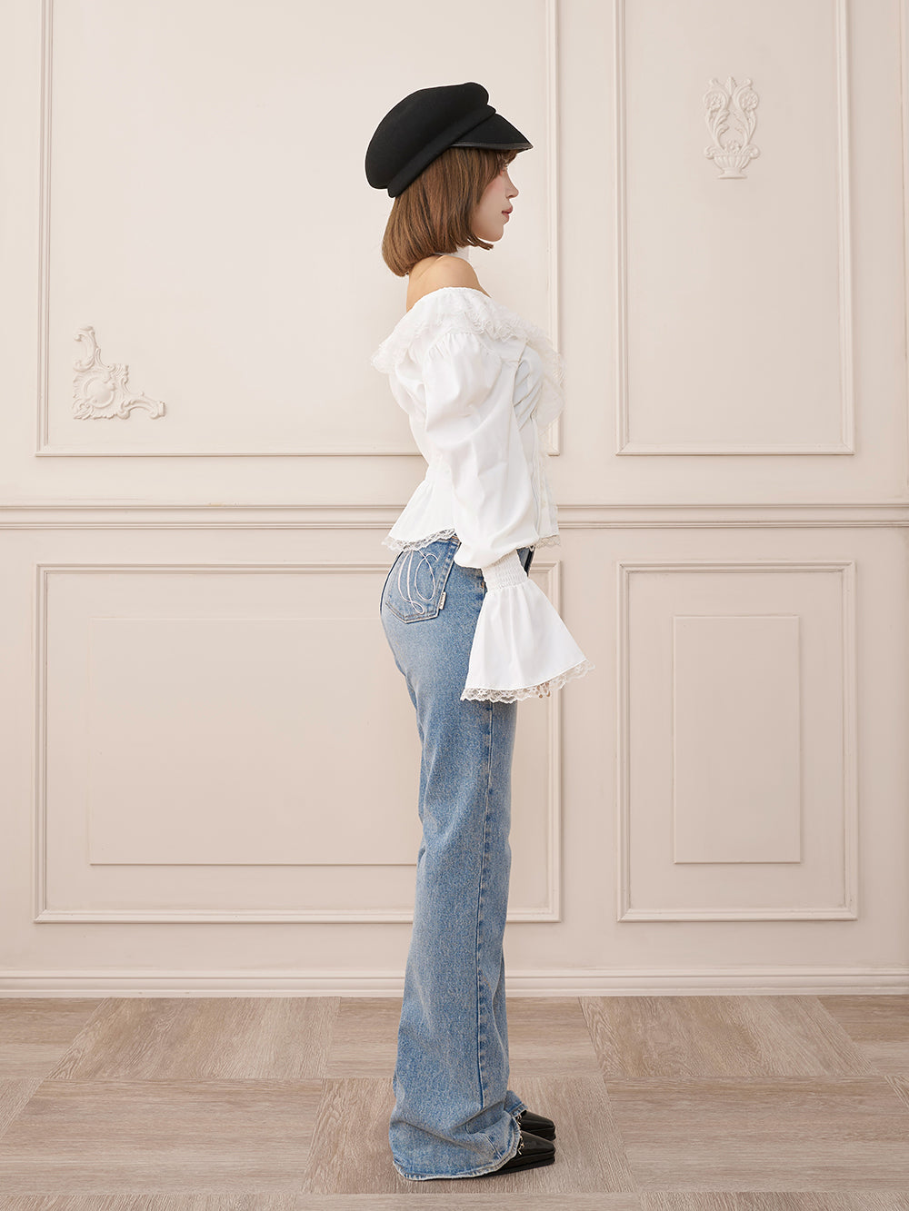 モデル：158cm（着用サイズ：FREE　着用カラー：WHT）