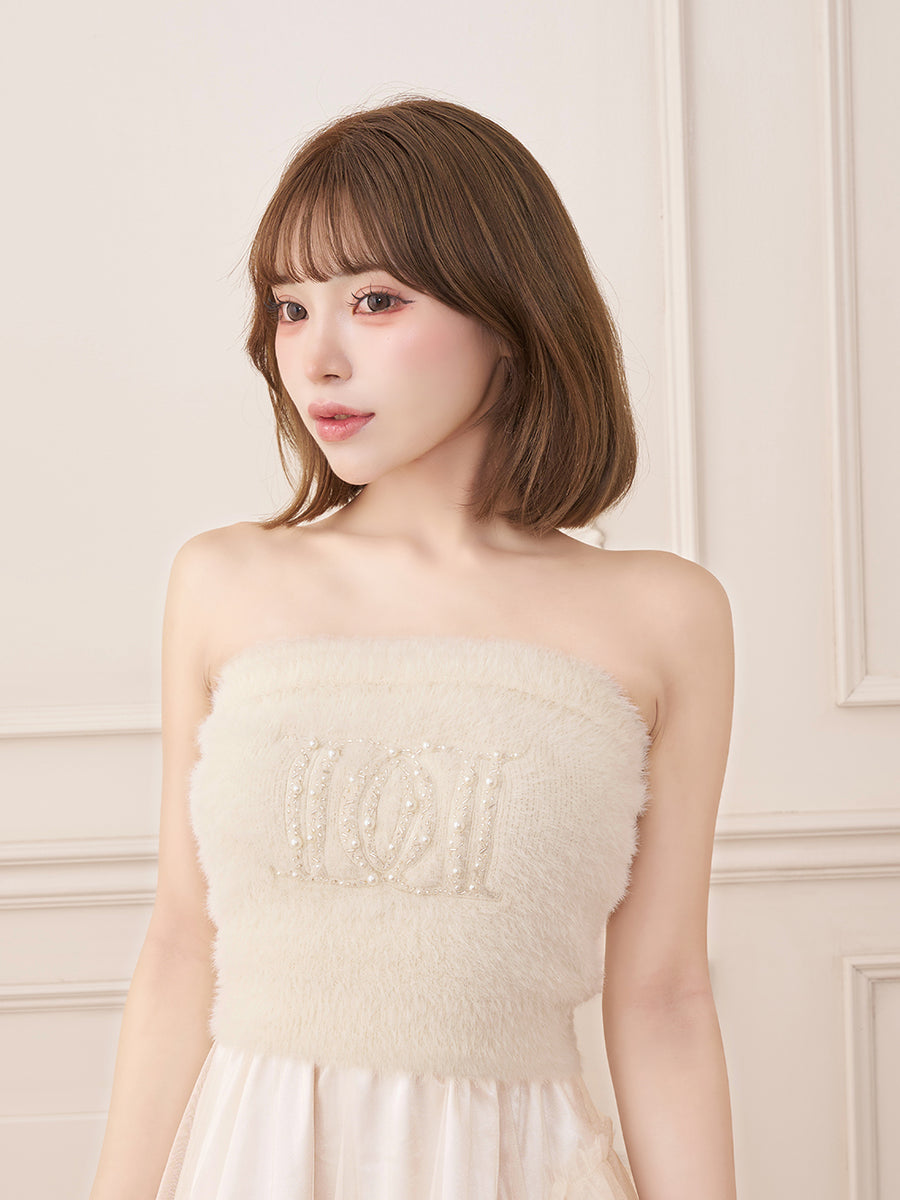 モデル：158cm（着用サイズ：FREE　着用カラー：IVO）