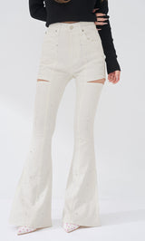 モデル：158cm（着用サイズ：M　着用カラー：WHT）