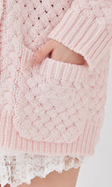 モデル：158cm（着用サイズ：FREE　着用カラー：PNK）