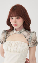 モデル：158cm（着用サイズ：FREE　着用カラー：IVO）