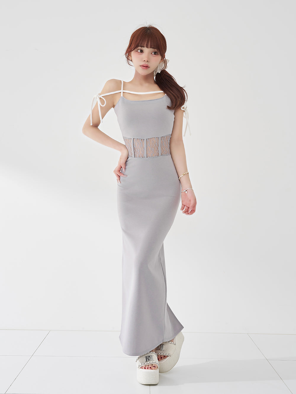 モデル：158cm（着用サイズ：FREE　着用カラー：GRY）
