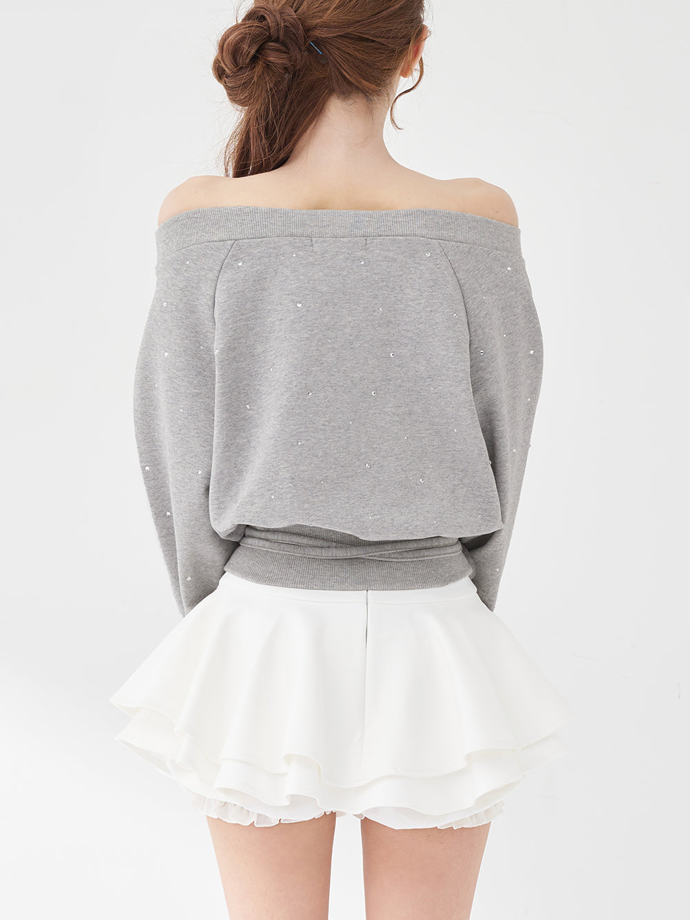 モデル：158cm（着用サイズ：FREE　着用カラー：GRY）