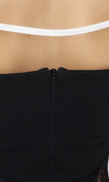 モデル：158cm（着用サイズ：FREE　着用カラー：BLK）