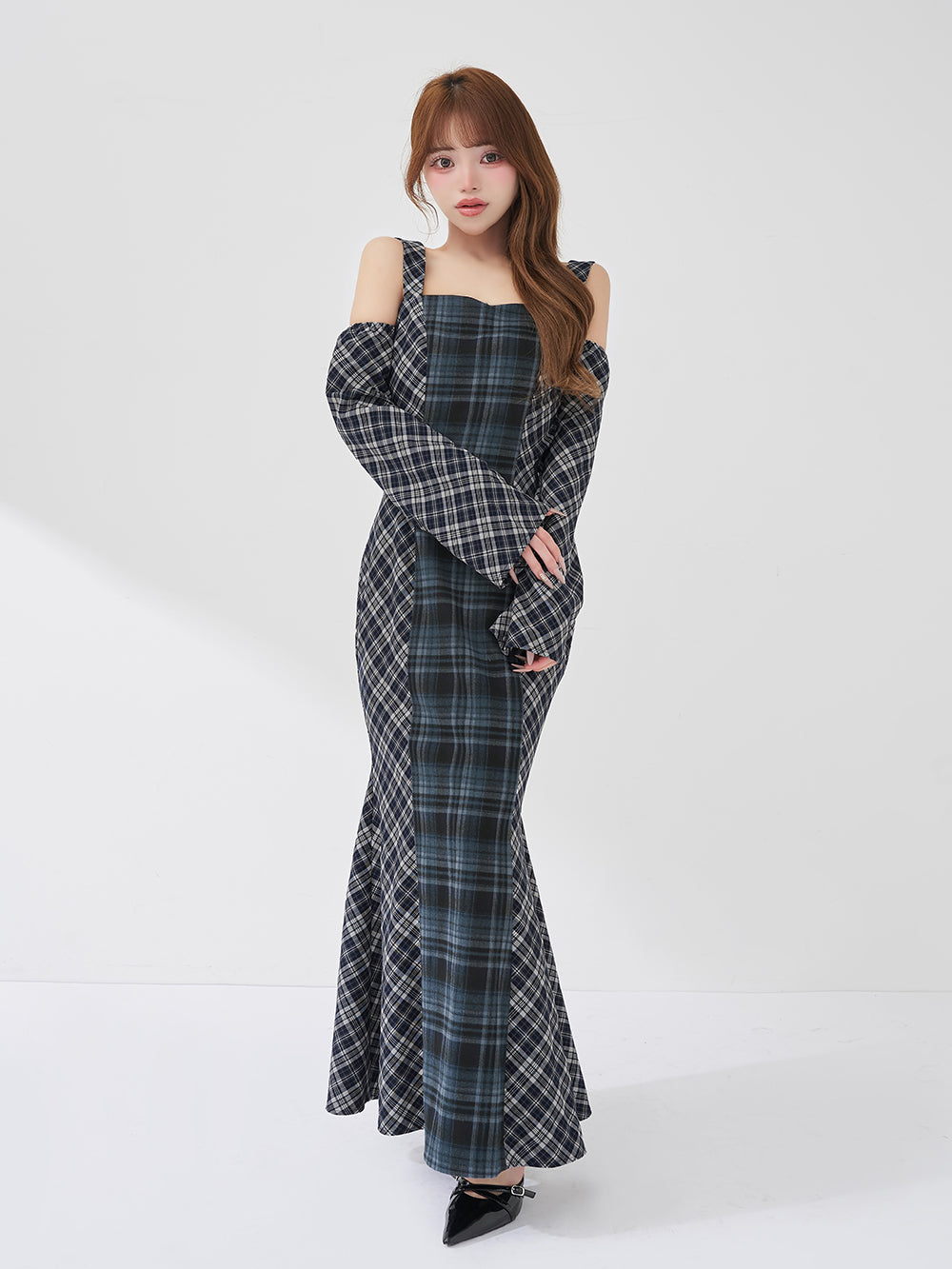モデル：158cm（着用サイズ：FREE　着用カラー：NVY）