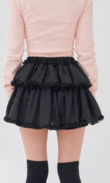 モデル：158cm（着用サイズ：FREE　着用カラー：BLK）