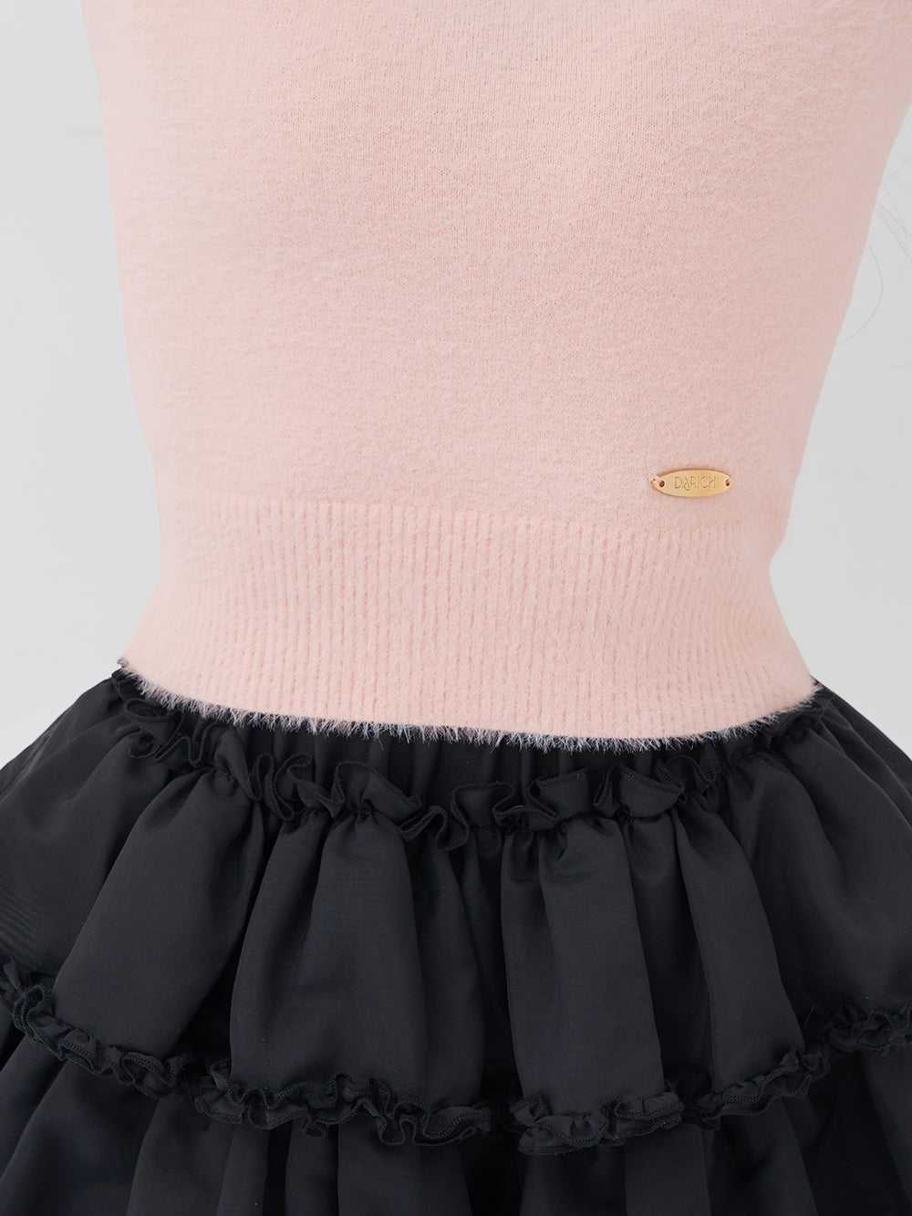 モデル：158cm（着用サイズ：FREE　着用カラー：PNK）