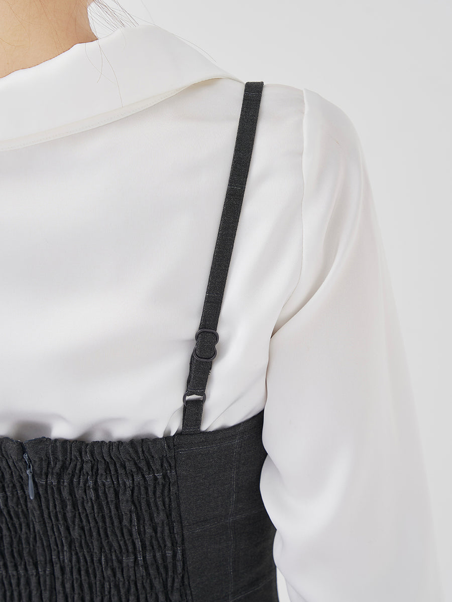 モデル：158cm（着用サイズ：FREE　着用カラー：C-GRY）