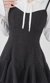 モデル：158cm（着用サイズ：FREE　着用カラー：C-GRY）