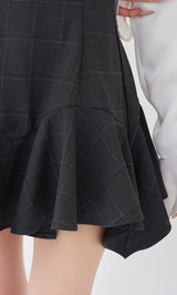 モデル：158cm（着用サイズ：FREE　着用カラー：C-GRY）