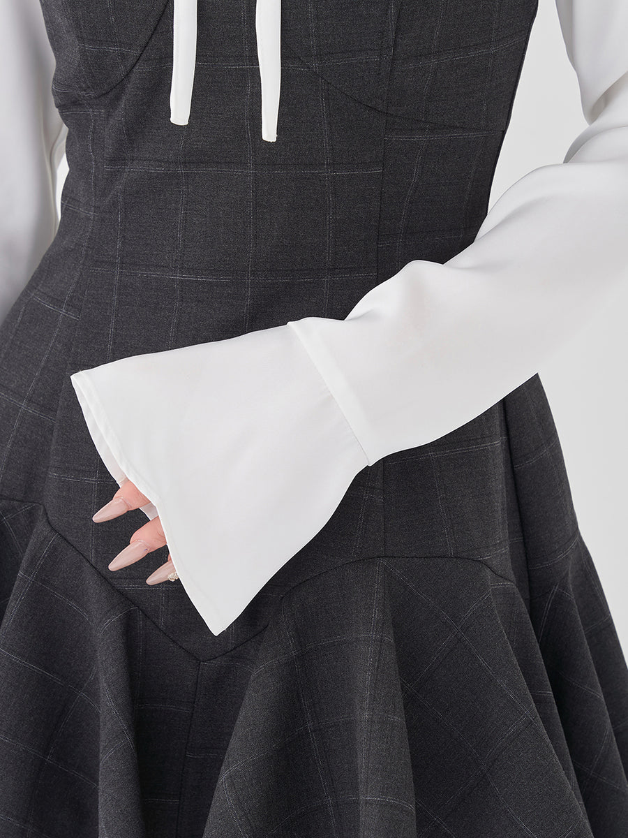 モデル：158cm（着用サイズ：FREE　着用カラー：C-GRY）