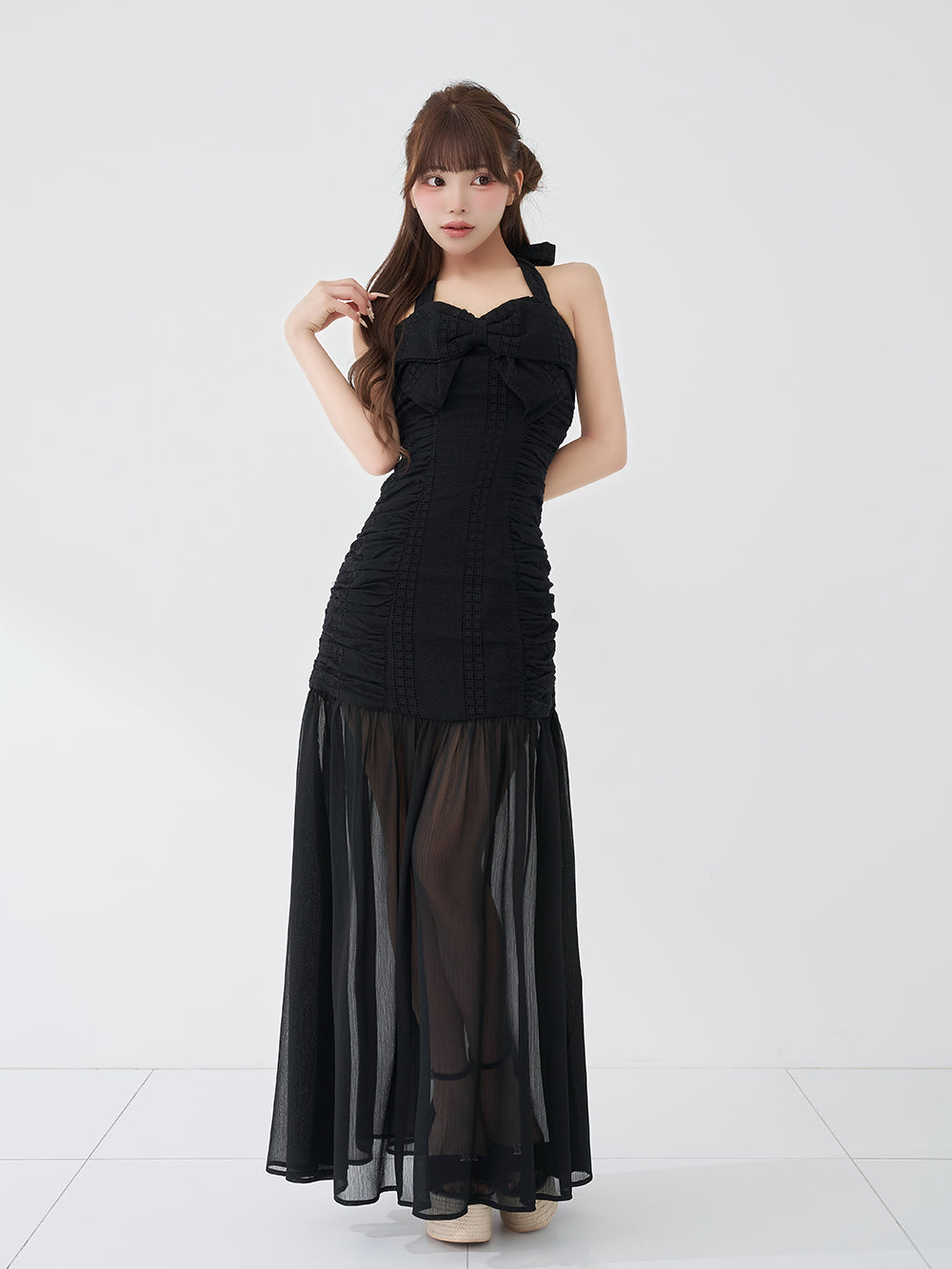 モデル：158cm（着用サイズ：FREE　着用カラー：BLK）