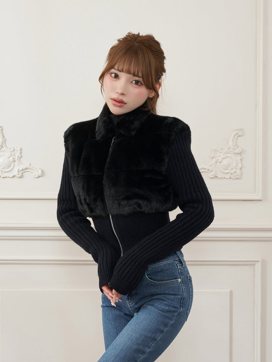 モデル：158cm（着用サイズ：FREE　着用カラー：BLK）