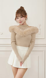 モデル：158cm（着用サイズ：FREE　着用カラー：BEG）