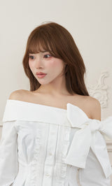 モデル：158cm（着用サイズ：FREE　着用カラー：WHT）