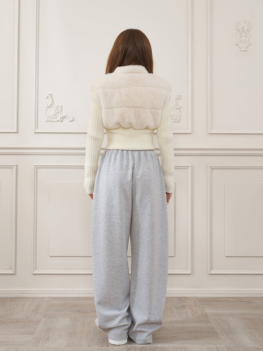 モデル：158cm（着用サイズ：FREE　着用カラー：WHT）