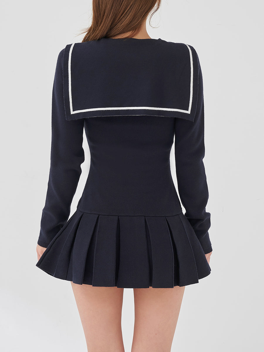 モデル：158cm（着用サイズ：FREE　着用カラー：NVY）