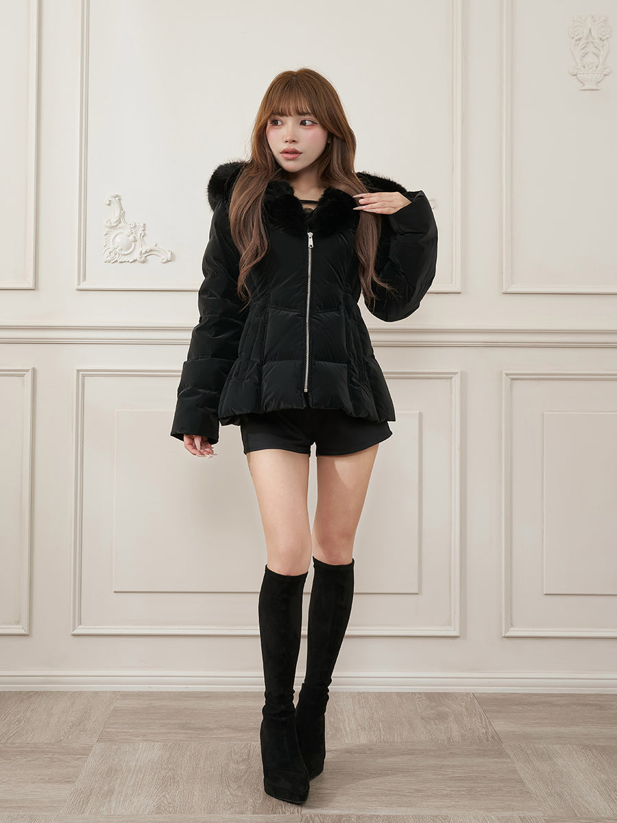 モデル：158cm（着用サイズ：S　着用カラー：BLK）