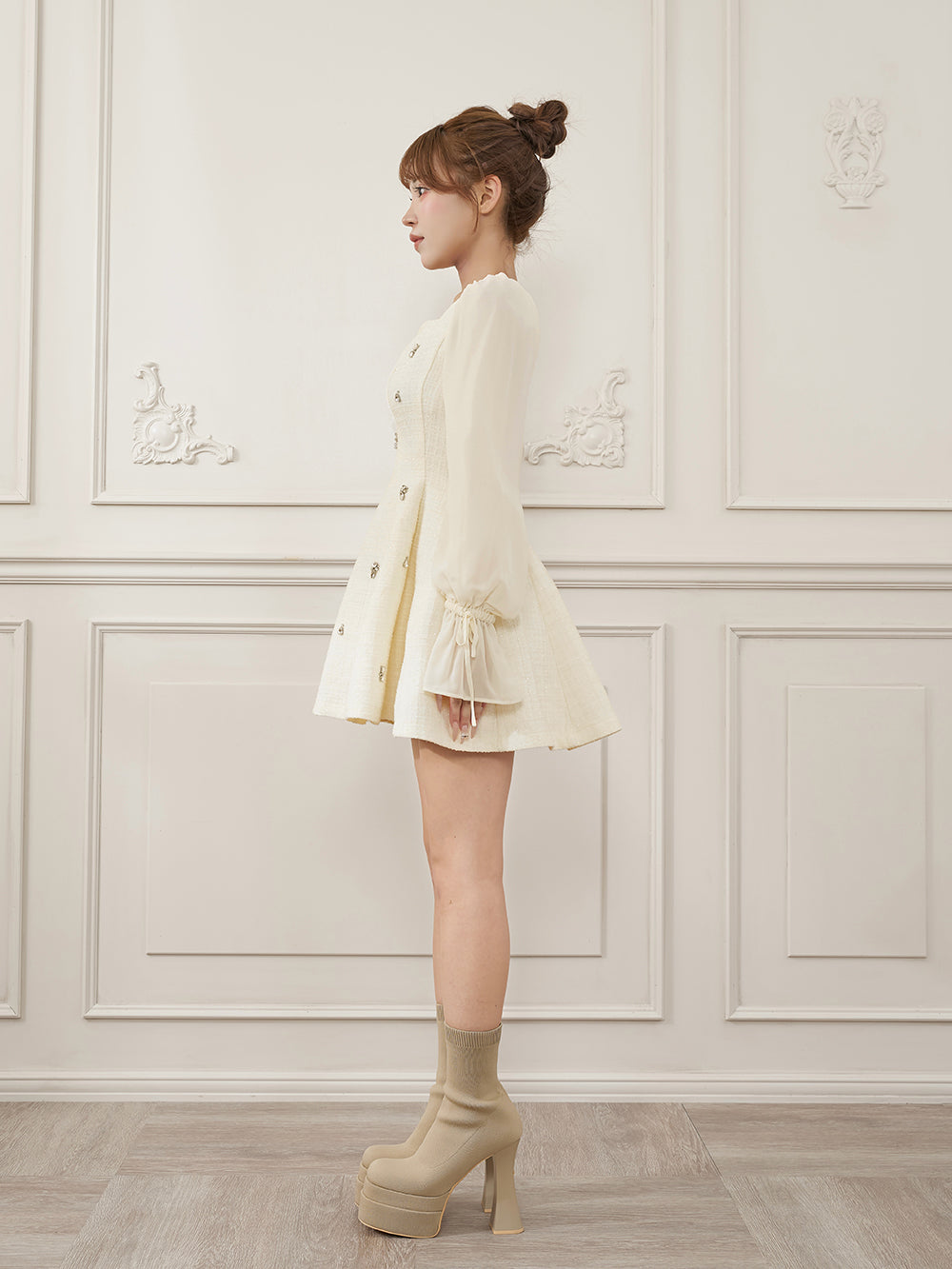 モデル：158cm（着用サイズ：FREE　着用カラー：WHT）