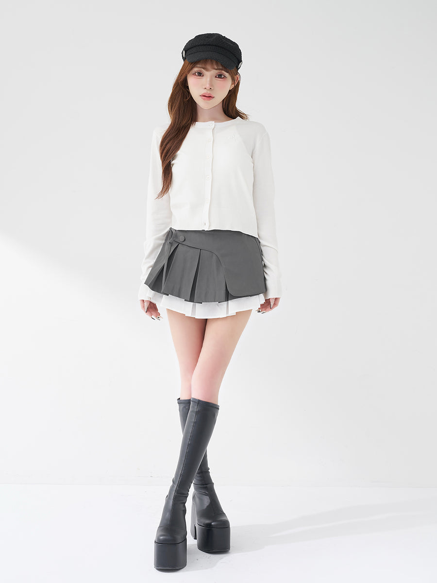 モデル：158cm（着用サイズ：FREE　着用カラー：WHT）