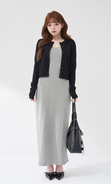 モデル：158cm（着用サイズ：FREE　着用カラー：BLK）